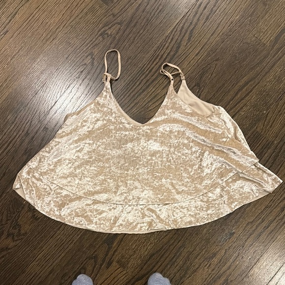 Ladies Cream Velvet Top Size L - Picture 4 of 4